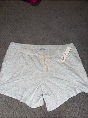 Cozy Everyday Women's Light Gray Lounge Shorts
